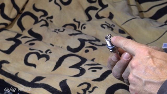 Comment remplacer les bougies dallumage sur BMW Moteur M52 ? Exemple sur série 5 E39