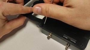 Установка держателя на Ugoos AM8 без снятия упора.mp4