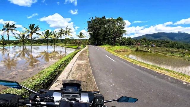 SUBAK UMA PIAK ‼️ Jalur Persawahan Indah di Kaki Gunung Batukaru Tabanan Bali Indonesia смотреть онлайн
