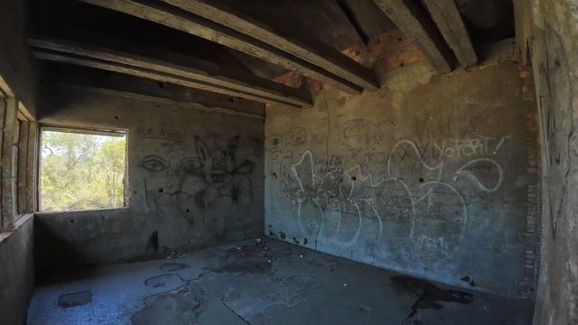 Национальный парк Бокор , Old Royal Resident (Sla Khmao Resident) . 25 февраля 2025 г. 3