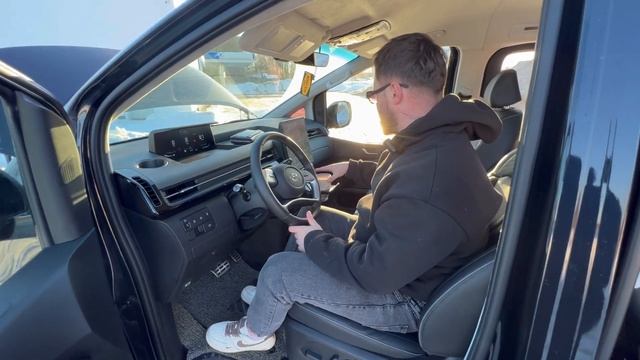 Hyundai Staria 2021 года из Кореи смотреть онлайн