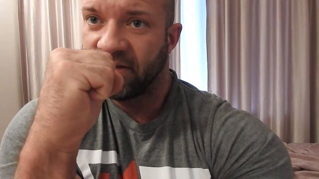 Арм тренировка дома./ Armwrestling style at home. смотреть онлайн