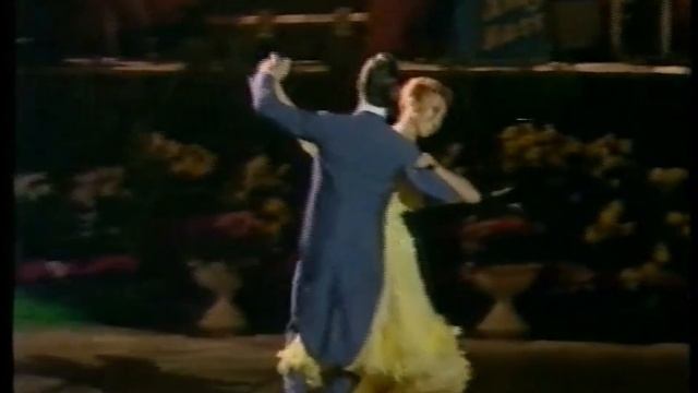 Kenny & Marion Welsh смотреть онлайн