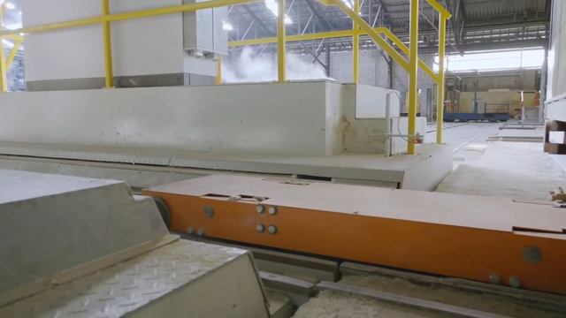 The traverser for sand lime bricks/Электропередаточный мост /Die Schiebebühne für Kalksandsteine смотреть онлайн