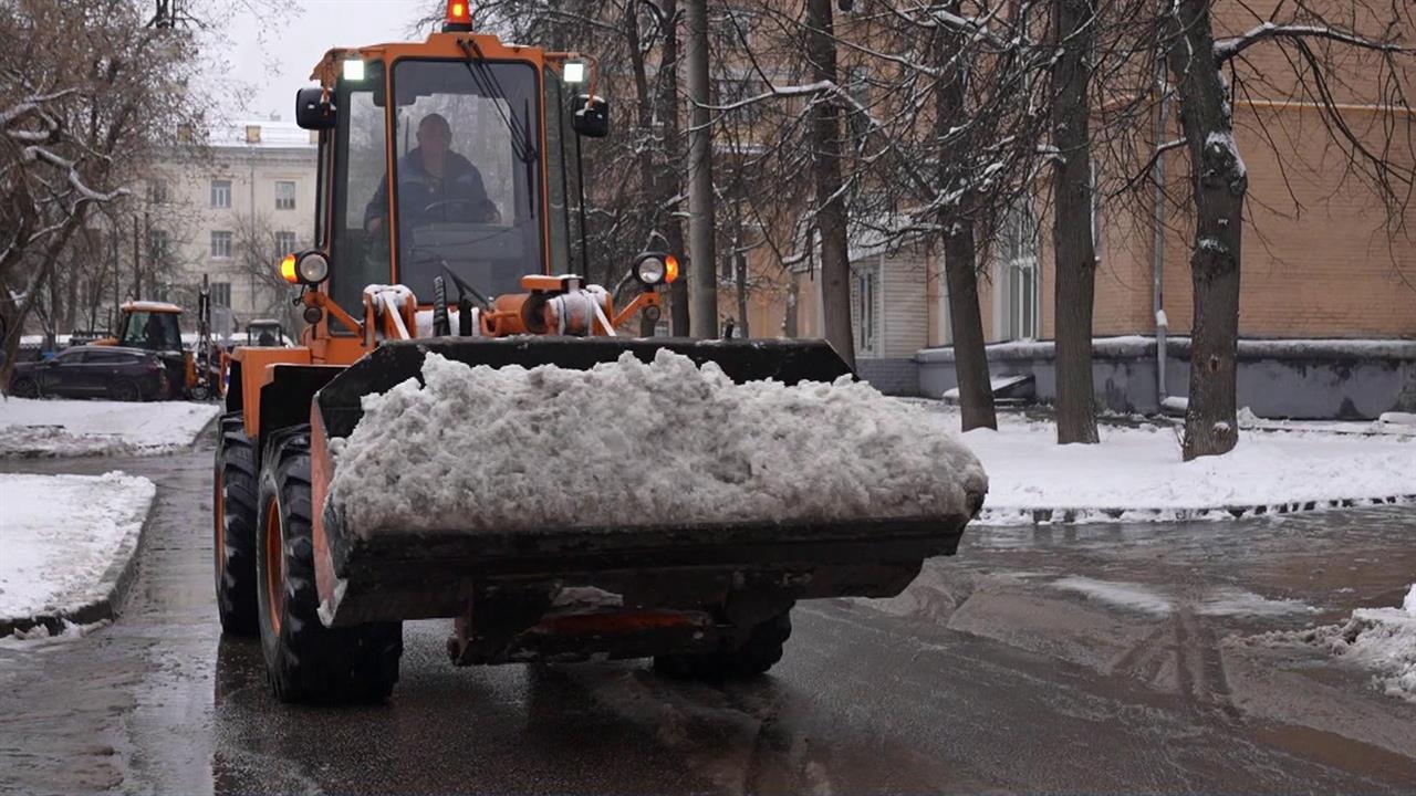 Столичный регион приходит в себя после удара циклона