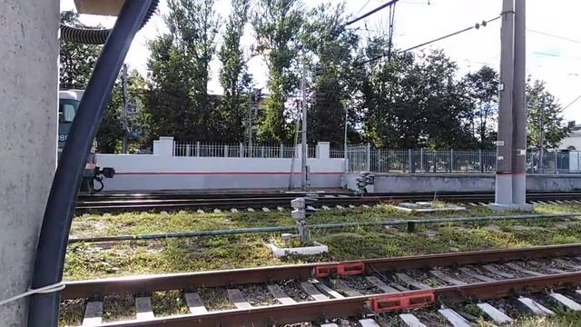 Электровозы ВЛ10-1886/866 на станции Царское село смотреть онлайн