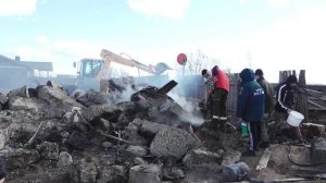 Критических разрушений в Абакане нет, а вот в Калинино ветер принёс бушующий огонь