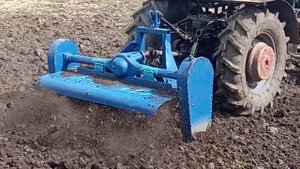 Самодельная фреза в работе, самодельный минитрактор 18 лс.