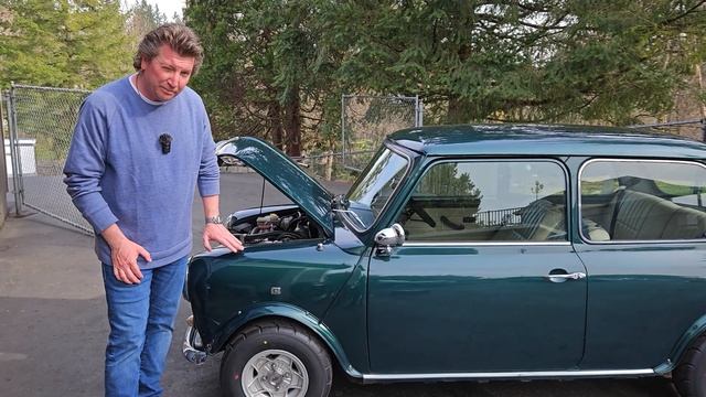 You Bought a JDM Classic Mini Cooper From Japan Now What Do You Do? смотреть онлайн