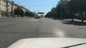 А на нейтральной полосе цветы необычайной красоты