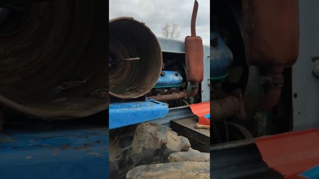 Т-150 переделка воздухана.Установка циклона. смотреть онлайн