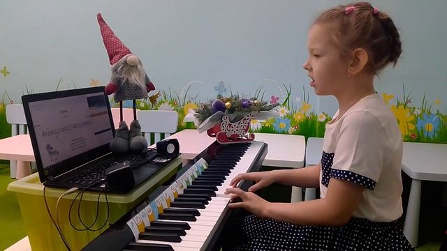 Soft Mozart Winter Recital 2022-2023: Anastasia (6) plays "Зебра" Е. Дэвис смотреть онлайн