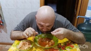 Мукбанг. Борщ с кислой капустой и морковный салат. Чук и Гек, что же за имена такие чуднЫе? Разберём