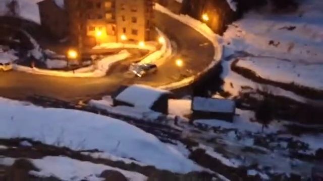 Кабан в городе смотреть онлайн