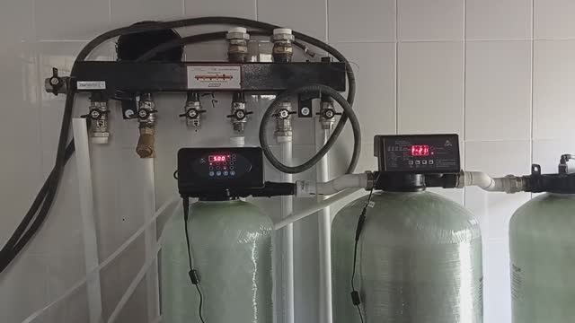 Фильтр для очистки воды - обезжелезивания воды из скважины смотреть онлайн