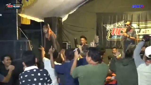 Cinta Yang Sempurna voc Rista Adinda New RCB Musik смотреть онлайн