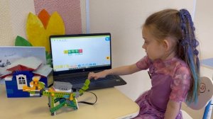 Фрагмент русской народной сказки Заюшкина избушка