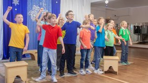 Видеовизитка Театральной студии "Страна чудес" , литературная композиция "Маме. С любовью"