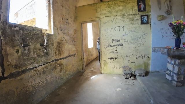 Национальный парк Бокор, заброшенный католический храм внутри. 25 февраля 2025 г.