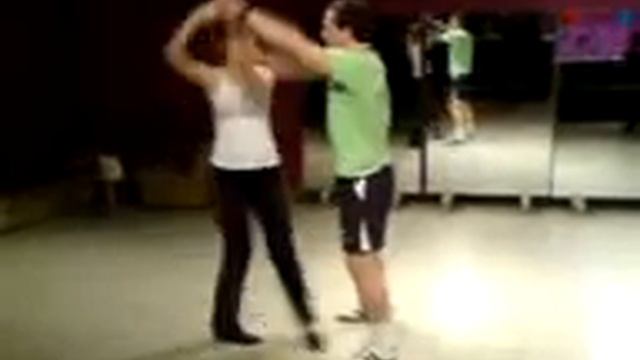 Илья и Ириска танцуют сальсу смотреть онлайн