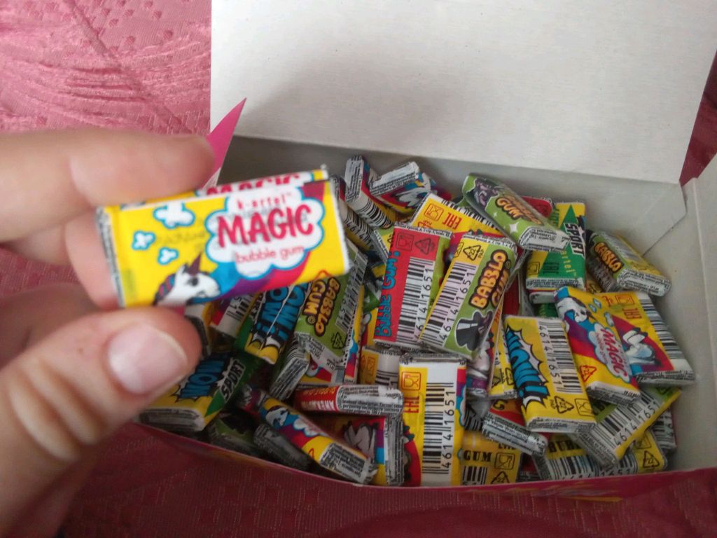 открываю жвачки с вкладышами смотреть онлайн