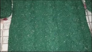 Архив. Довязала свитер из твида 🧶 сюрприз для дочери 🧦 Режу заготовки на коврики
