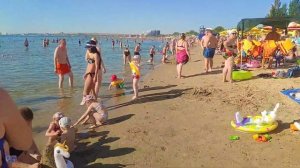 Анапа сегодня 28 июня в воскресенье. Аншлаг на Городском Центральном пляже. Жара! +30C. Видеообзор