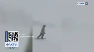 В Краснодарском крае 8 апреля неожиданно выпал снег