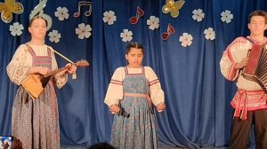 Слушать всем). Чистые и звонкие голоса наших детей. Серебряный дождь-2025" городской конкурс детског