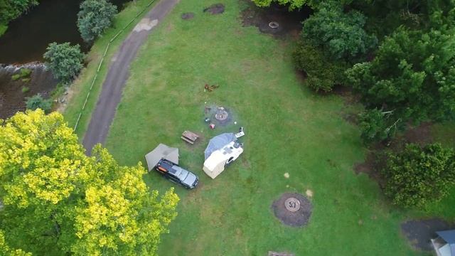 Tvan Travels. Granny's Flat смотреть онлайн