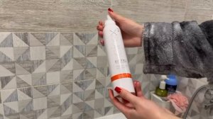 Показываю гель для душа от популярной фирмы и мусс для укладки волос Plants.vs.Zombies.igrok