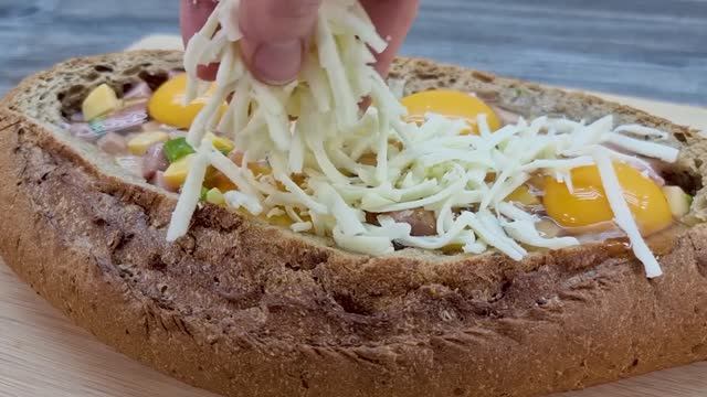 Хрустящий хлеб и сочная начинка - пицца отдыхает_ простые идеи для завтрака или перекуса