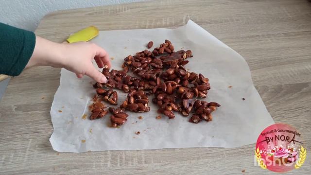 praliné Amandes recette très facile et rapide 😋👌 براليني باللوز смотреть онлайн