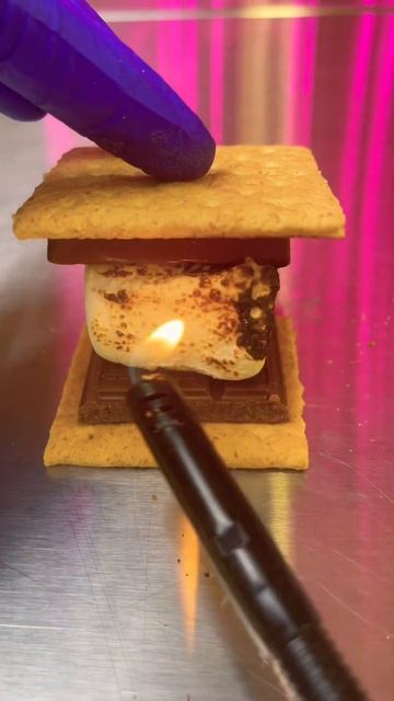 Peanut Butter Smores Sans Campfire!  peanutbutter
