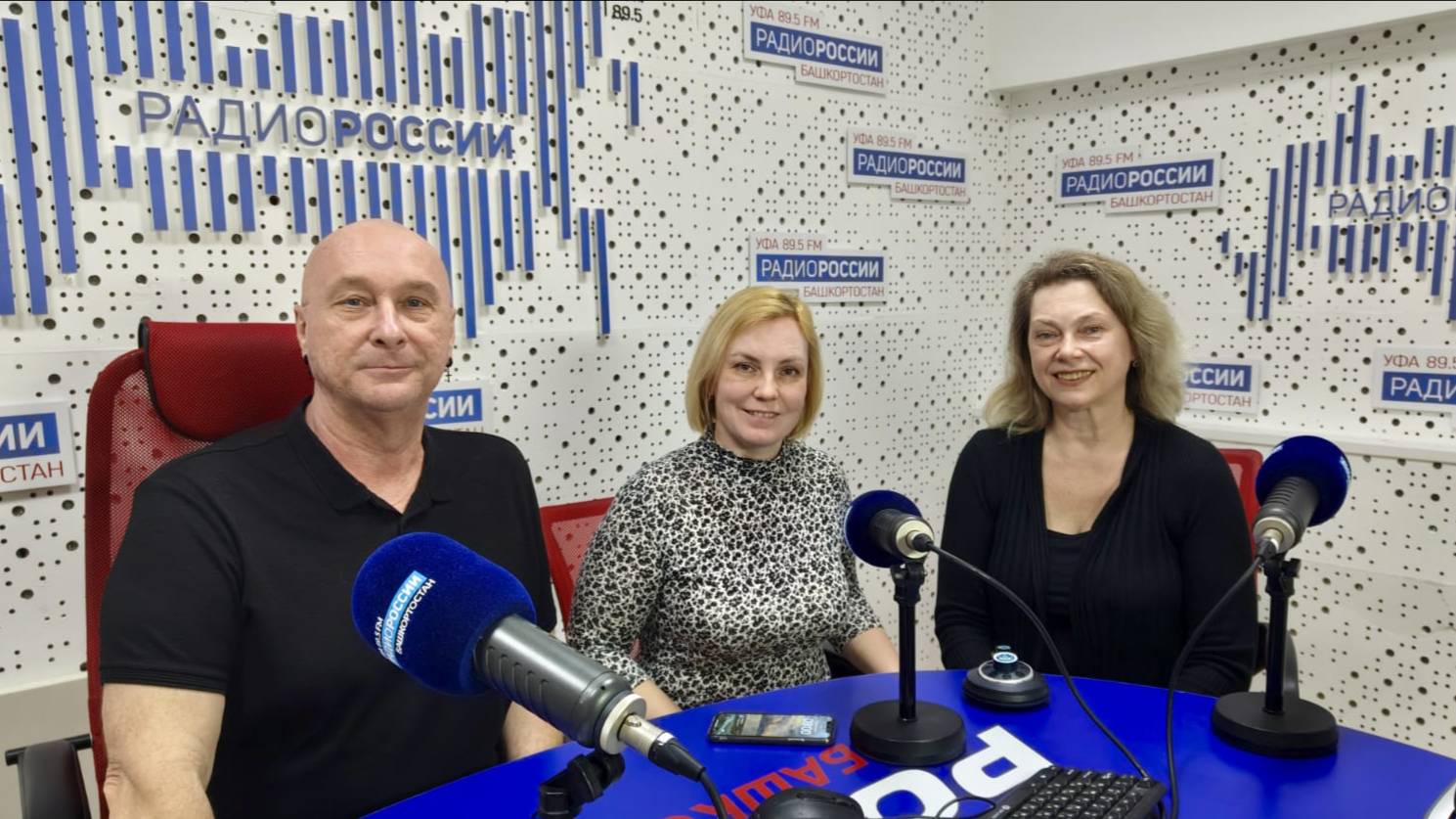 "Самовар" 8 апреля: о воспитательной работе во Дворце детского творчества рассказала Светлана Самойл