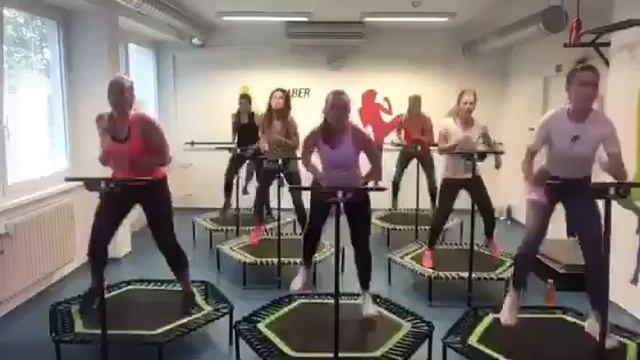 Jumping Friends Fitness (léto 2019) смотреть онлайн