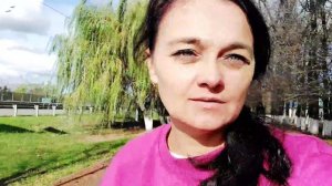 20. Переезд в Россию.  Самые лучшие подписчики. Купили диван.  Привезли холодильник.