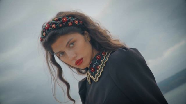 Стильные Уникальные Образы #высокаямода #стильнаяодежда #style  #мода #luxuryfashion  #luxurystyle