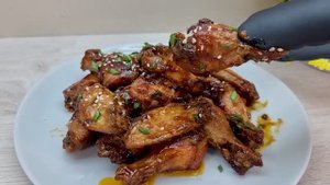 Куриные крылышки в медовом соусе и спагетти со шпинатом_ простые идеи для обеда или ужина.