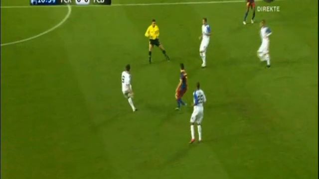 Valdés vs N'Doye [02-11-2010] FCB - FCK смотреть онлайн