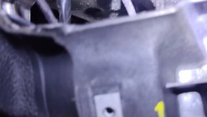 Место установки TCM Jatco. Ford Мондео 3.
The location of the TCM Jatco installation. Ford Mondeo 3.