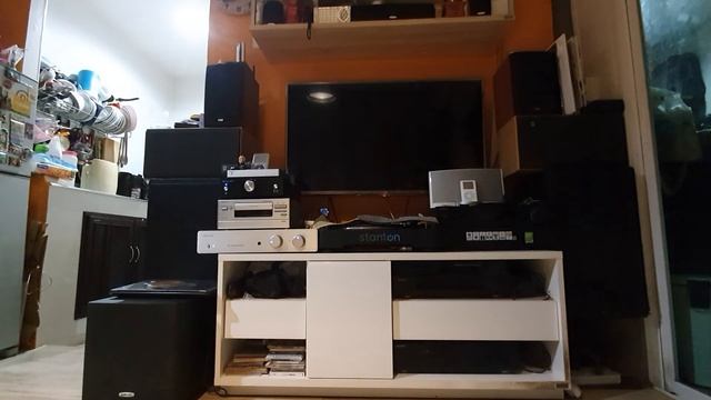 test int amp exposure 2010 + Dac19 audio gd + onkyo dock ND-S1 + ipod classic 7 + b&w dm600 s3 смотреть онлайн