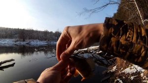 Ловля крупных окуней и щук на микроджиг в начале зимы в реке Исеть между Ключами и Двуреченском