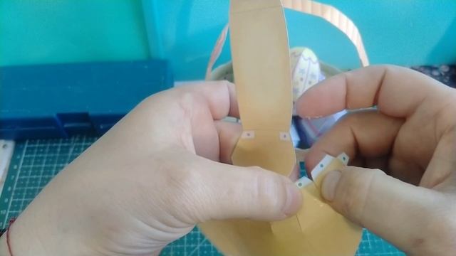 Пасхальная корзинка из бумаги своими руками.