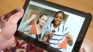 Go getter 3 unit 1 Grammar – I'm vacuuming. (Part 2) – Mode- solve – Video and Audio Resources-