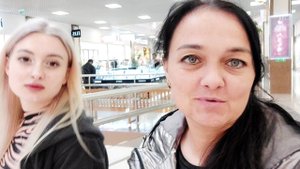 96 Купили квартиру ДЕЛАЕМ ПРОПИСКУ. КУПИЛИ ЯЩИК КЛУБНИКИ  ДОЖДАЛИСЬ ПРИЕЗЖАЕТ  ..