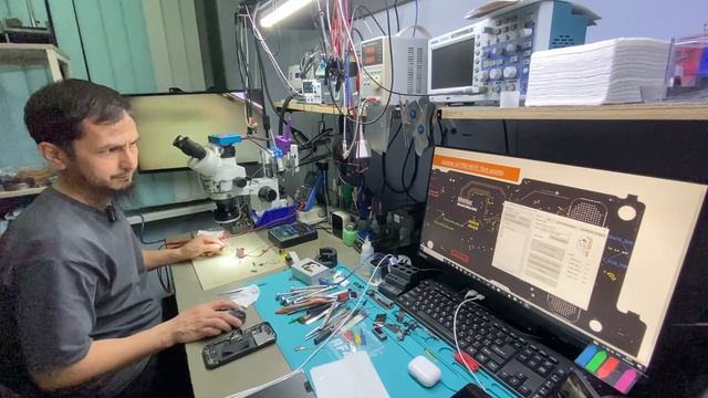 iPhone 14 Pro не ловит сеть. *#06# нет инфо. Самый быстрый способ диагностики. No network diagnosti смотреть онлайн