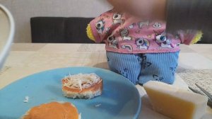 Мы приготовили пиццу виде уточки лалафан фа?!Как думаете вкусно? 😋 🤙