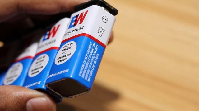 How to Make Powerfull Power Bank Useing 9 Volt Battery at Home смотреть онлайн