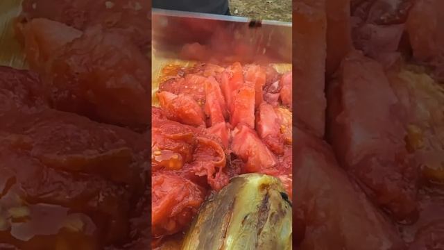 Цыплята корнишоны и аджапсандал.